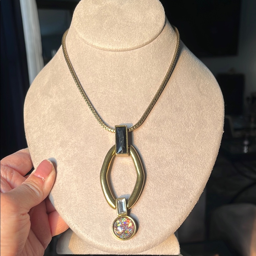 Chico’s Elegant Gold and Black Pendant Necklace